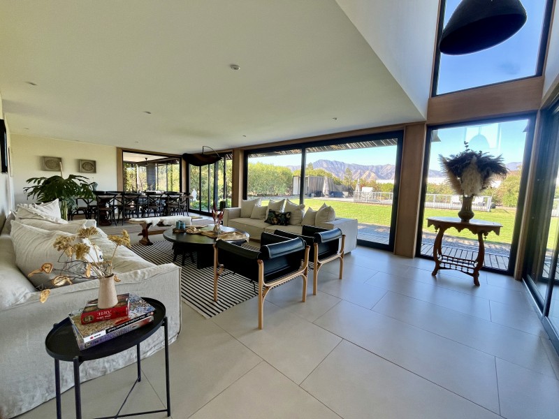 Moderna Casa en Parcelación en Linderos