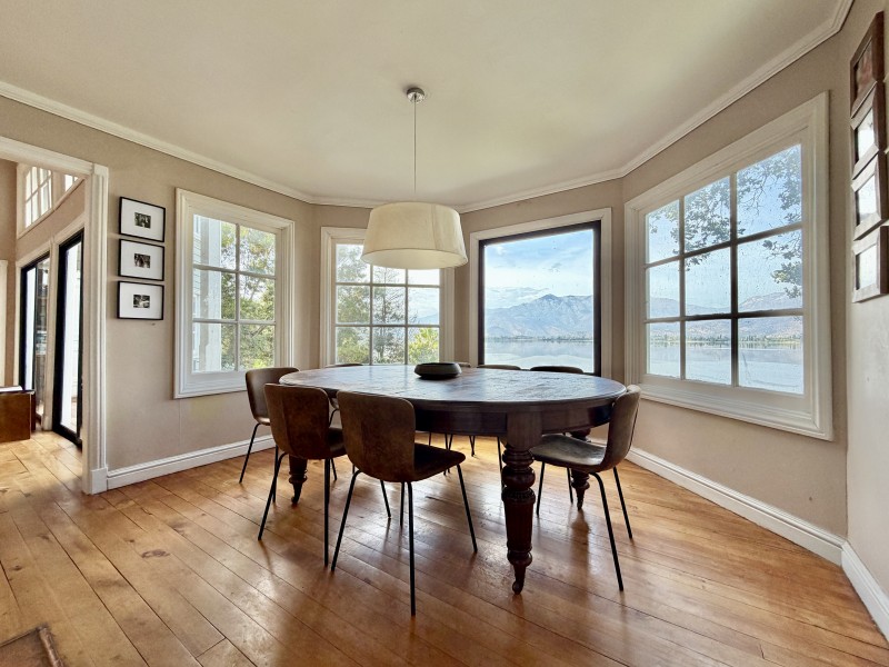 Increíble Casa Con Orilla de Laguna en Aculeo