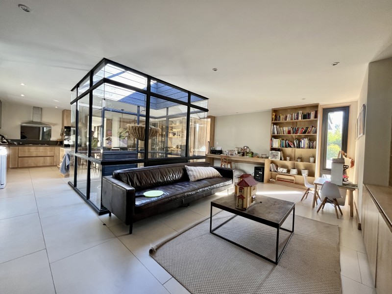 Moderna Casa en Parcelación en Linderos