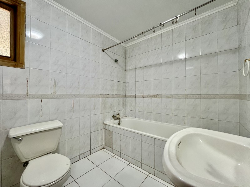 Casa Con Gran Potencial y Excelente Ubicación