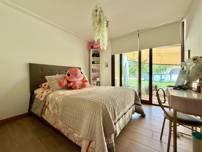 Impecable Casa Mediterránea en Condominio en Alto Jahuel