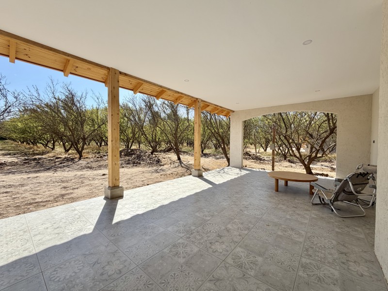 Espectacular Casa Nueva en el Tránsito