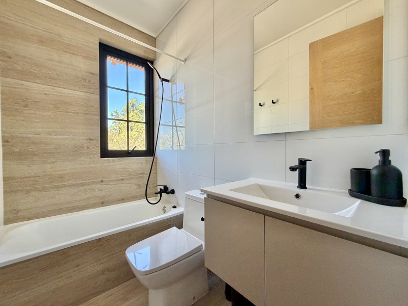 Espectacular Casa Nueva en el Tránsito