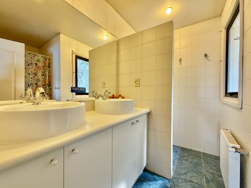 Increíble Casa Con Orilla de Laguna en Aculeo