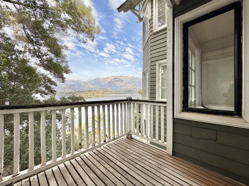 Increíble Casa Con Orilla de Laguna en Aculeo