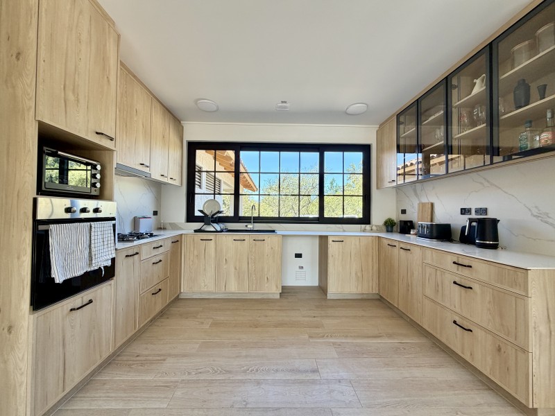 Espectacular Casa Nueva en el Tránsito