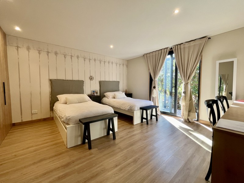 Moderna Casa en Parcelación en Linderos