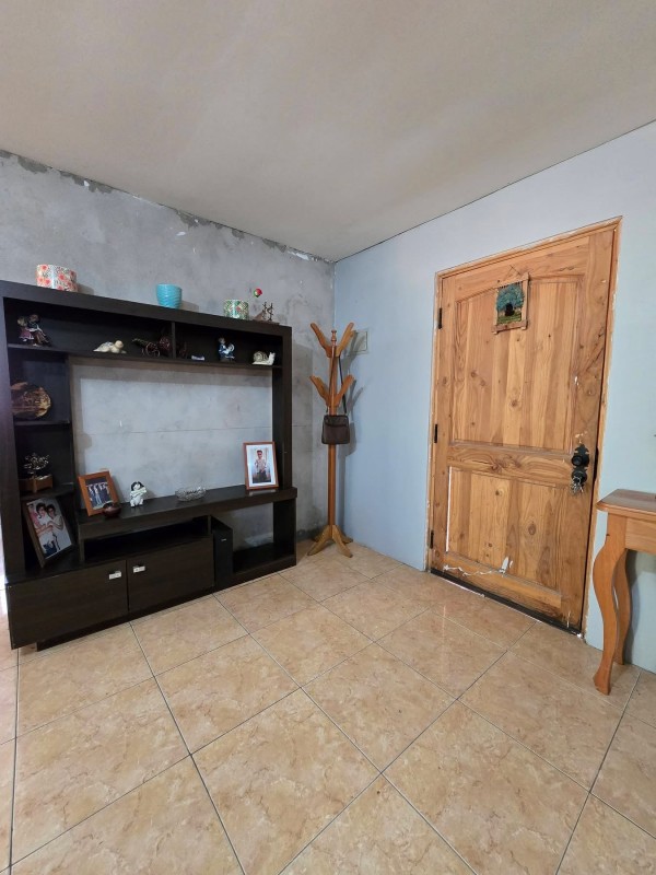 Se Vende Parcela Con Casa en Sector San Víctor Alamos