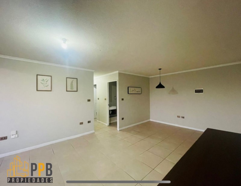 Se Arrienda Hermoso Departamento en Condominio la Reina