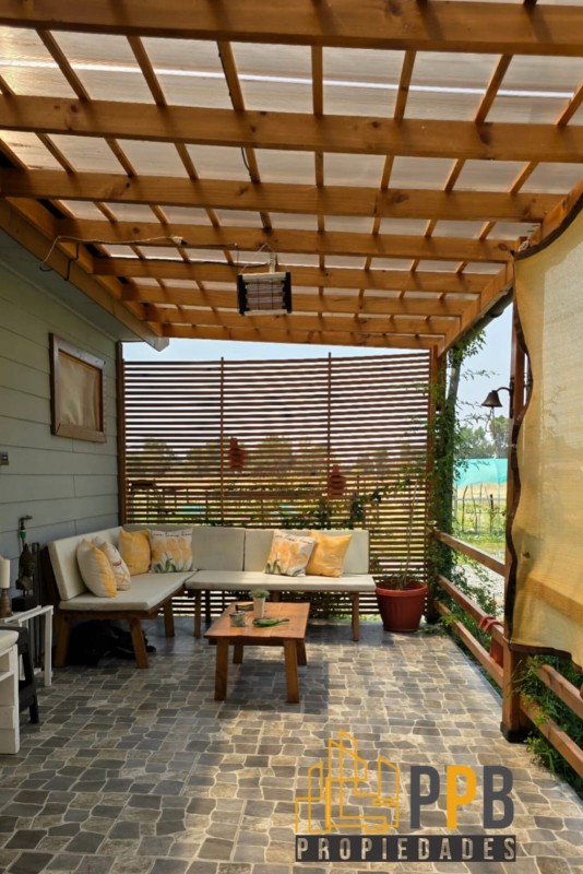 Se Vende Hermosa Casa en Parcela Ubicada en Linares
