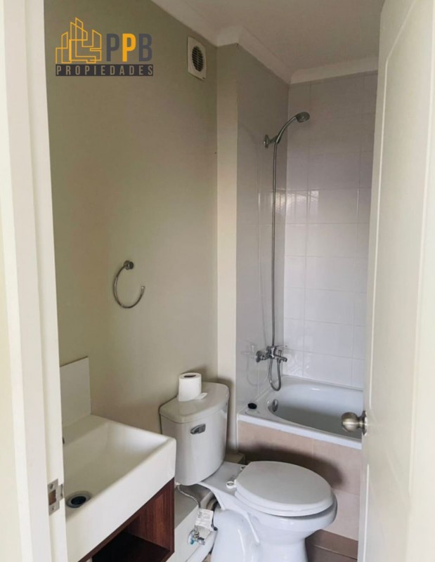 Se Arrienda Hermoso Departamento en Condominio la Reina