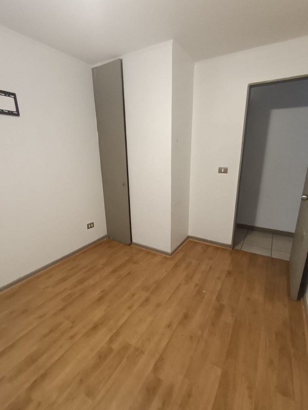 Se Arrienda Departamento Sin Muebles en Cond Nuevo Sol