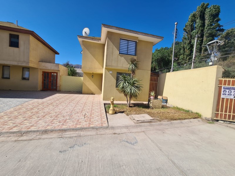Casa en Condominio Don Leonidas