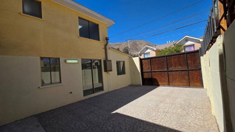 Se Vende Amplia Casa en Sector Norte - Villa las Palmas