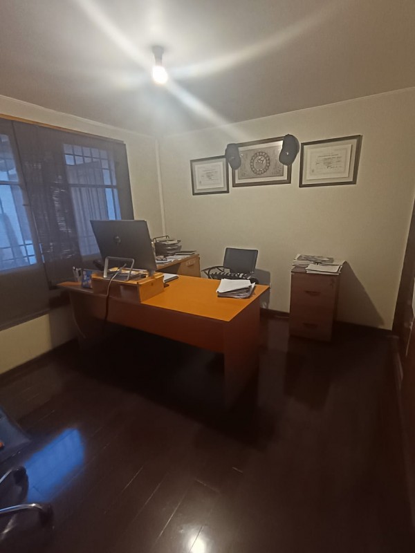 Se Arrienda Casa Central para Empresa