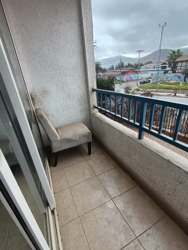 Se Arrienda Departamento Semi Amoblado en Cond Doña Alejandr