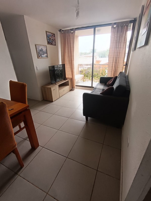 Se Arrienda Departamento Amoblado en Cond el Conquistador