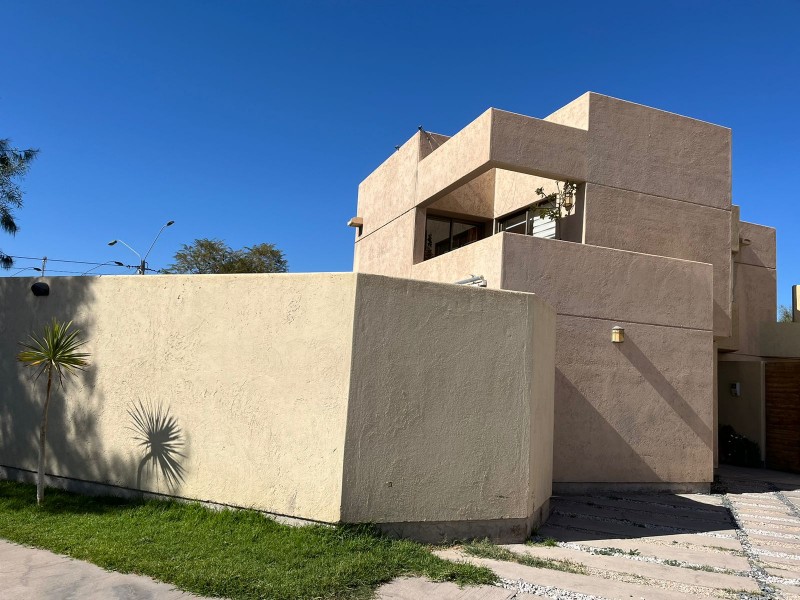 Se Arrienda Hermosa Casa Sector los Carreras