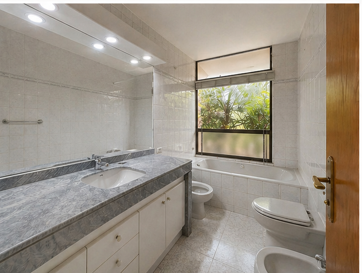 Exclusivo Depto en Málaga, las Condes 213 M²