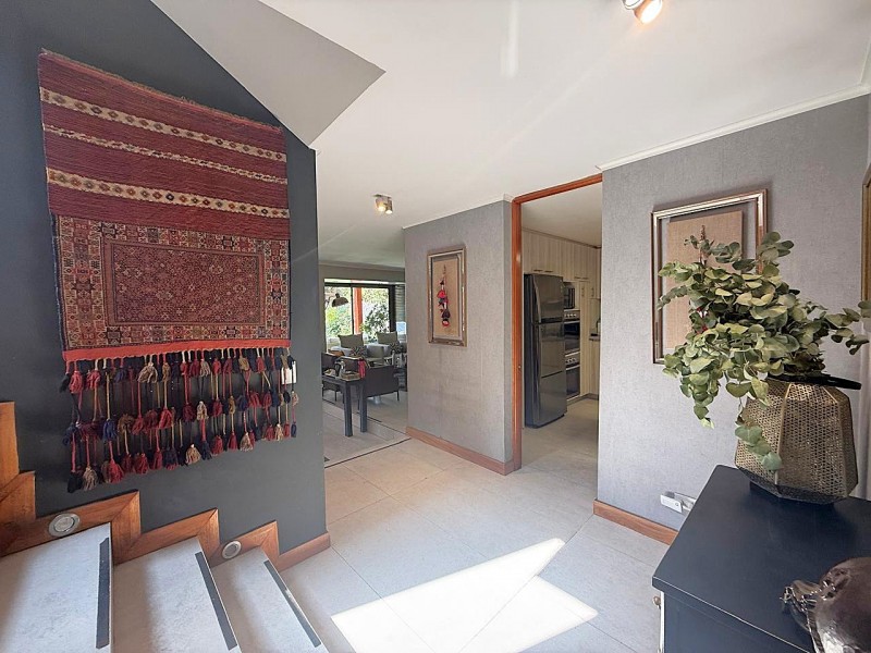 Casa 5D en Valle Monasterio | 380 M² Terreno | Piscina y 3 N