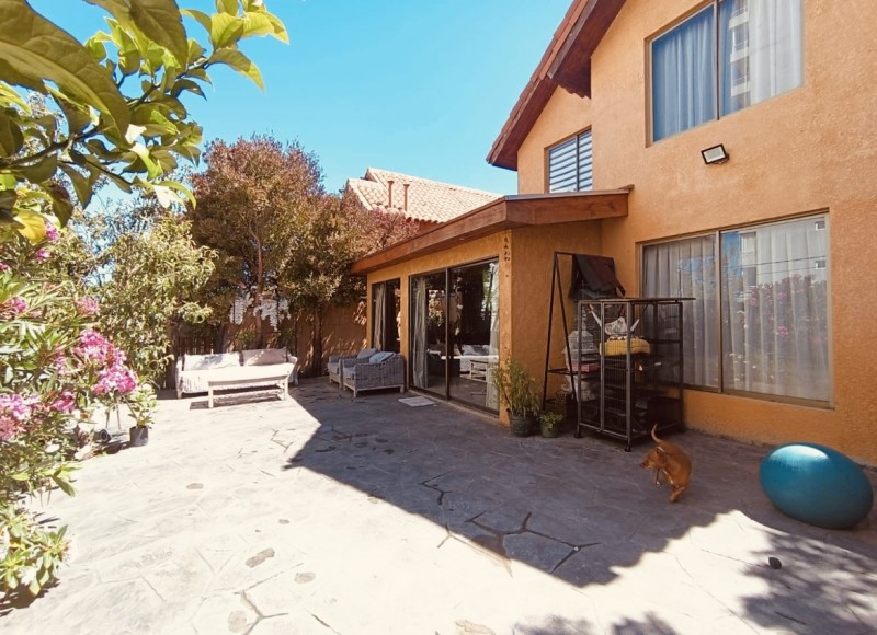 Vendo Hermosa Remodelada Casa Sector Alto de Viña del Mar