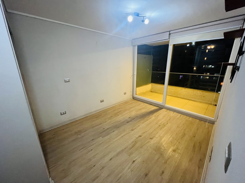 Arriendo Hermoso y Soleado Depto. Vive Viana Ii Viña del Mar