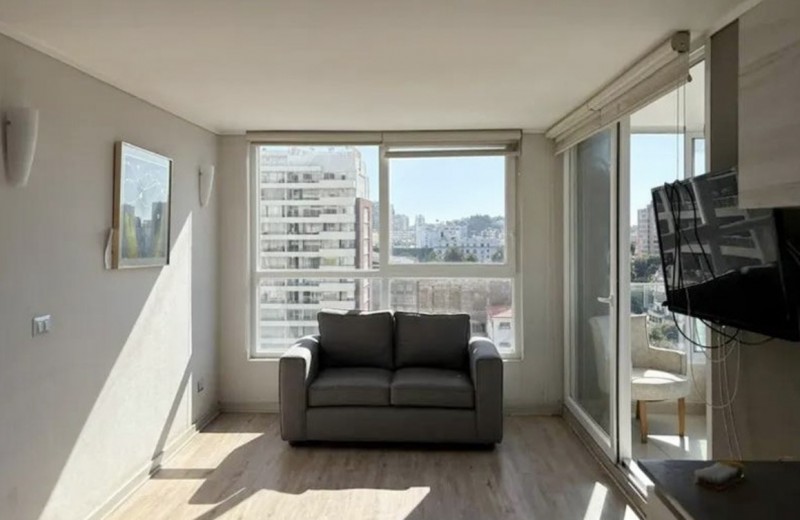 Arriendo Hermoso y Soleado Depto. Vive Viana Ii Viña del Mar