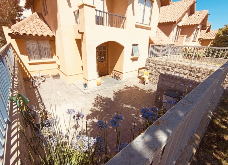 Vendo Hermosa Remodelada Casa Sector Alto de Viña del Mar