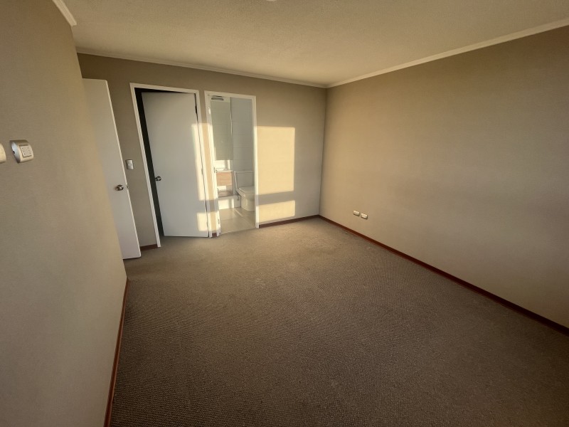 Arriendo Depto. 2D/2B Gg.cc. Incluidos $490.000.-