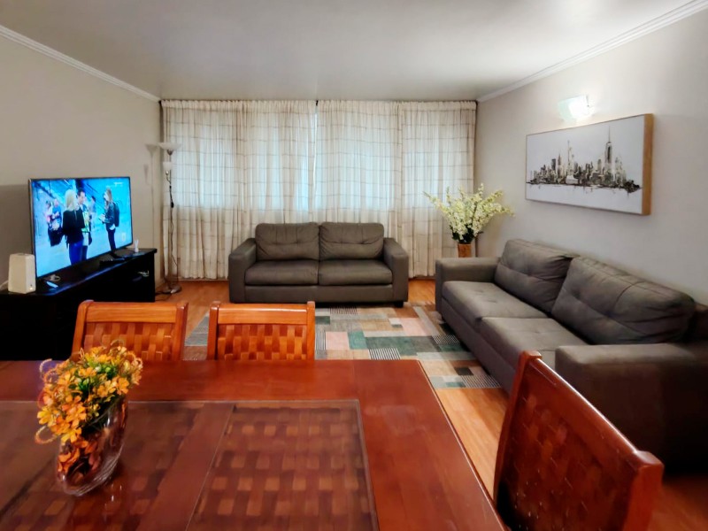 Se Vende Departamento en Viña del Mar. Sector Quinta Claude.