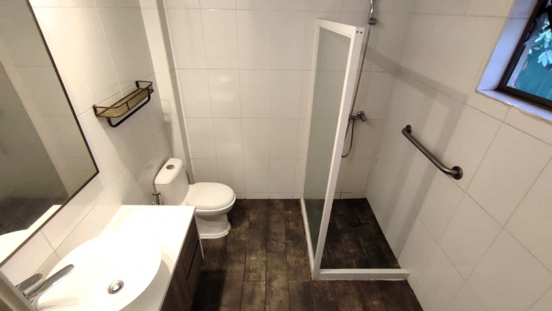 Casa de 300M² Con Piscina y Quincho en Venta/arriendo, L.a