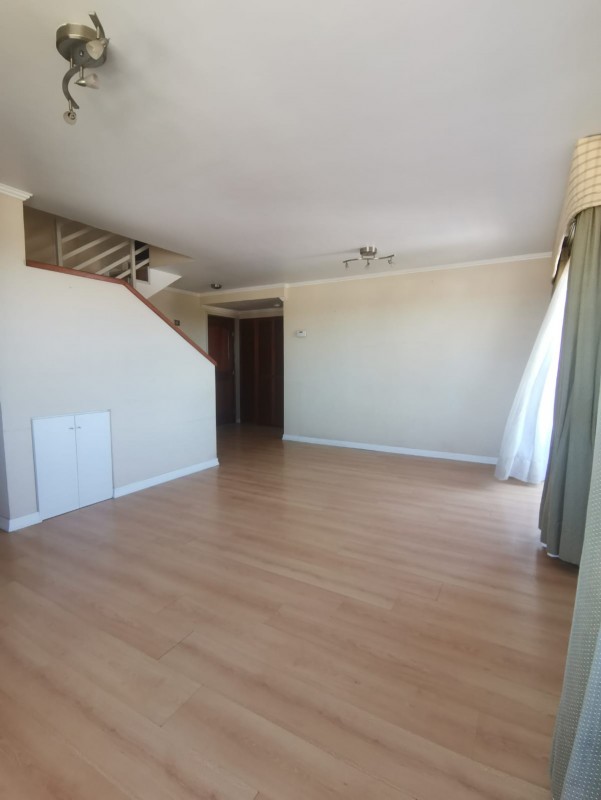 Arriendo Depto Tipo Duplex(Penthouse) en Libertador1, Centro