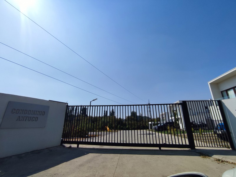 Arriendo Casa Moderna en Condominio Doña Isidora, Antuco, la
