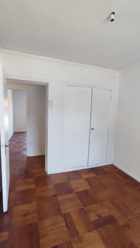 Arriendo Casa Comercial en Barrio Universitario, los