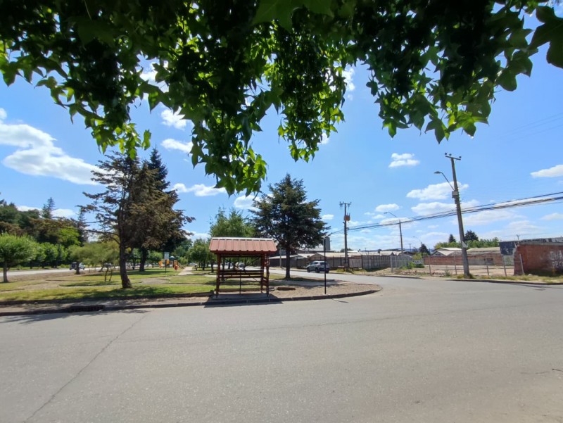 Arriendo Terreno de 1.300M2 Frente Av Julio Hemmelmann, Ncto