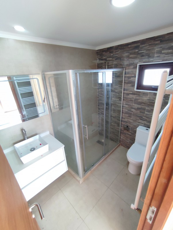 Arriendo Casa Moderna en Condominio Doña Isidora, Antuco, la