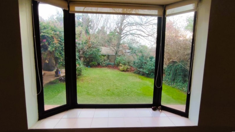 Casa de 300M² Con Piscina y Quincho en Venta/arriendo, L.a