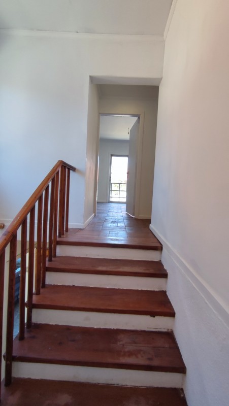 Arriendo Casa Comercial en Barrio Universitario, los