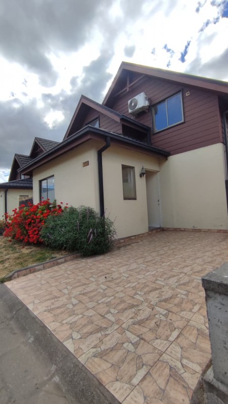 Arriendo Casa Interior de Condominio Laguna Verde, Sorvicent