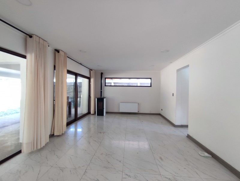 Arriendo Casa Moderna en Condominio Doña Isidora, Antuco, la