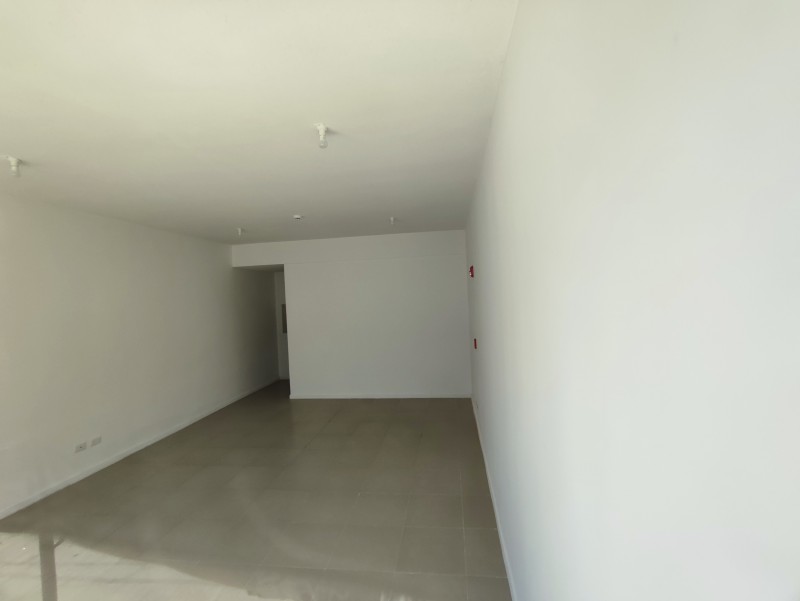 Vendo Local Comercial 36M2 en Laguna Esmeralda, los Ángeles