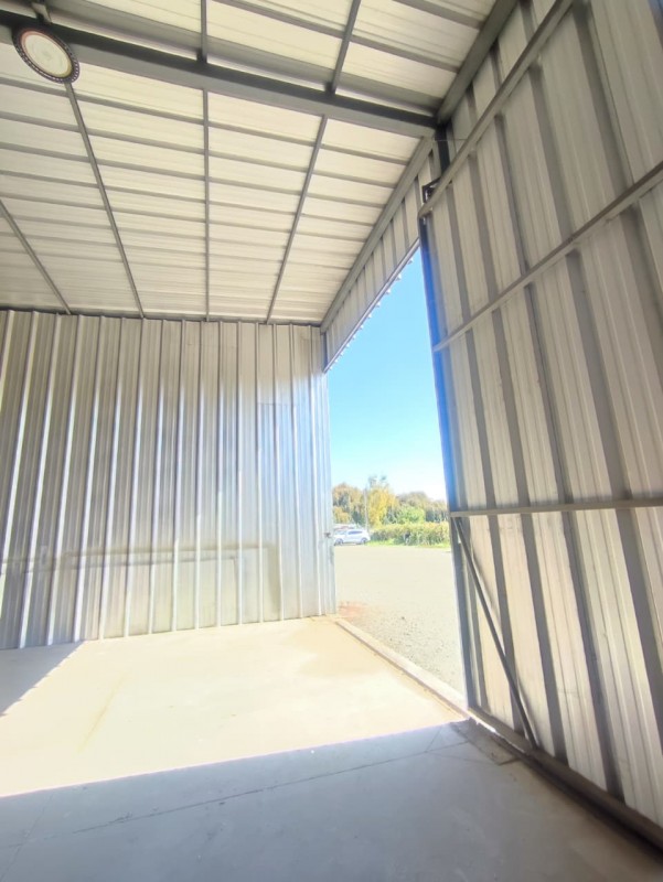 Arriendo Bodegas de 243M2 (13.5Mts X 18Mts), los Ángeles