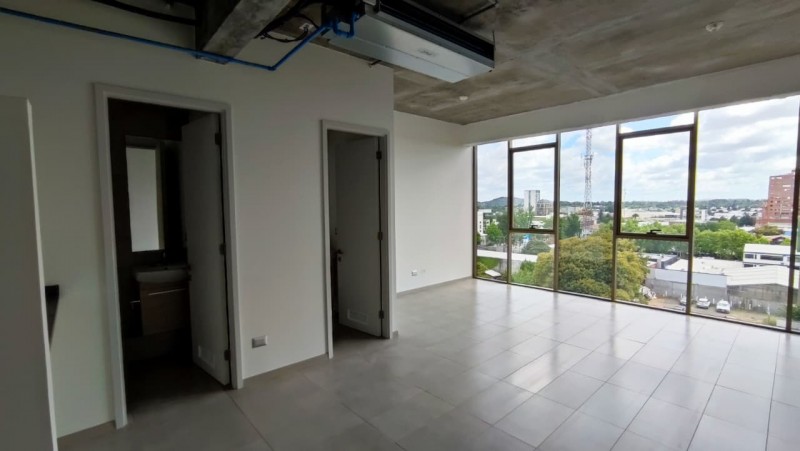 Arriendo Puerto Mayor2, Oficinas desde 43M2, Estacionamiento