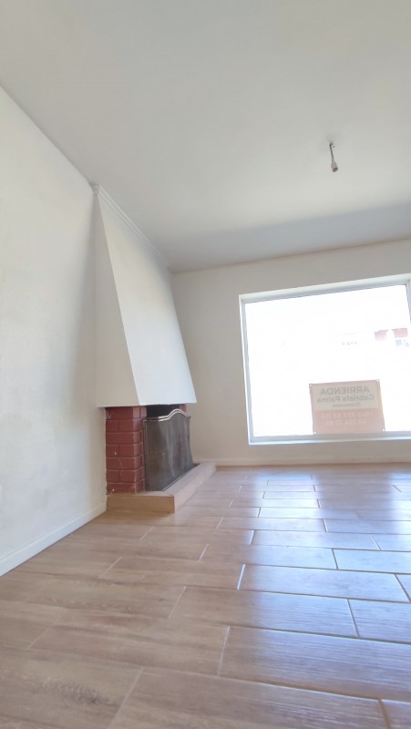 Arriendo Casa Comercial en Barrio Universitario, los