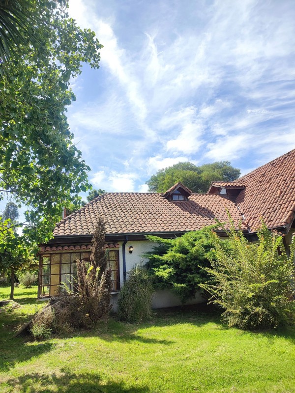 Arriendo Casa en Interior de Condominio 5.000M2, 0.5Km de la