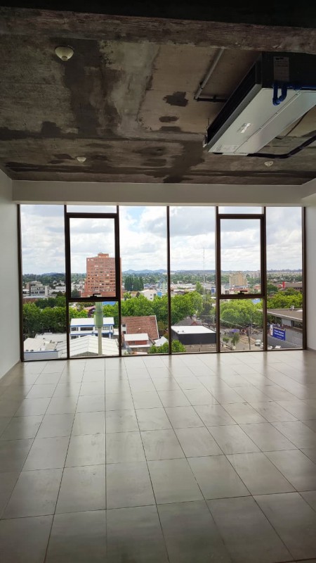 Arriendo Puerto Mayor2, Oficinas desde 43M2, Estacionamiento