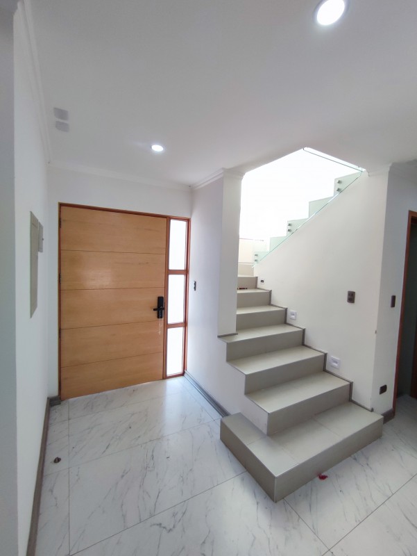 Arriendo Casa Moderna en Condominio Doña Isidora, Antuco, la