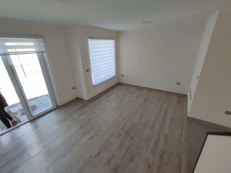 Arriendo Casa en Interior de Condominio Puerto Madero, L.a.
