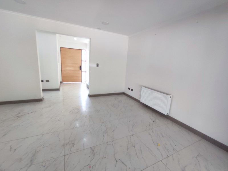 Arriendo Casa Moderna en Condominio Doña Isidora, Antuco, la