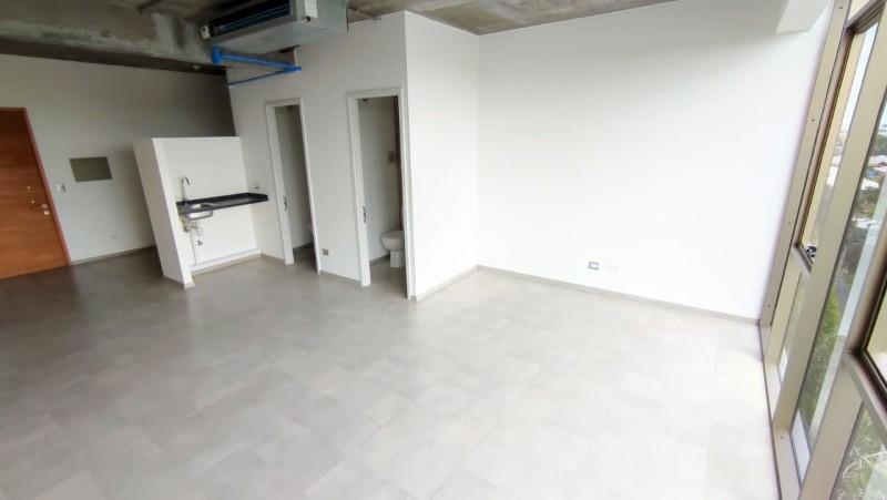 Arriendo Puerto Mayor2, Oficinas desde 43M2, Estacionamiento